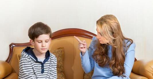 天津心理咨询 家长该如何与孩子沟通